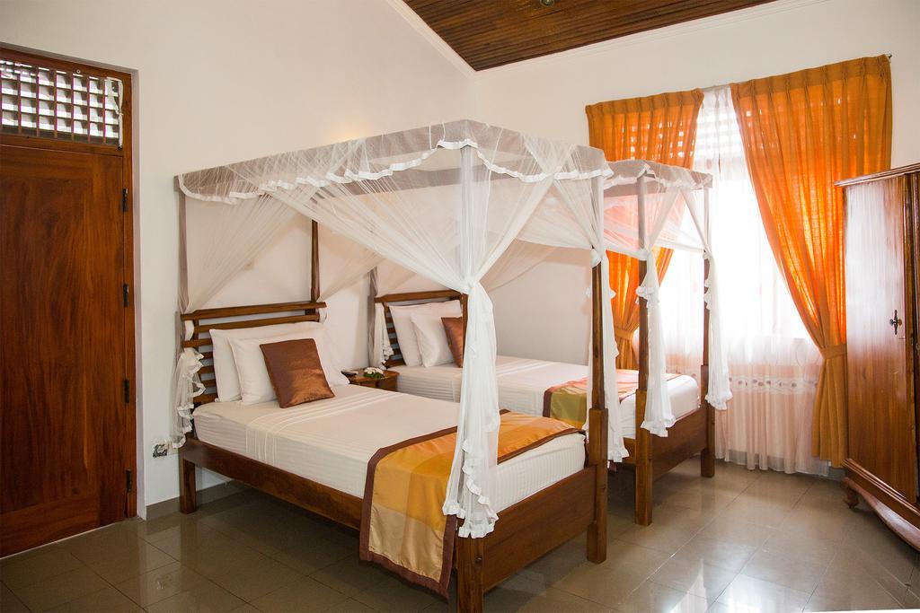 Suriya Arana Bed and Breakfast Negombo Eksteriør billede