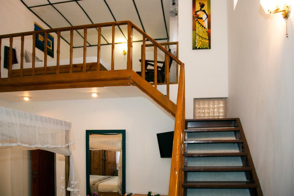 Suriya Arana Bed and Breakfast Negombo Eksteriør billede