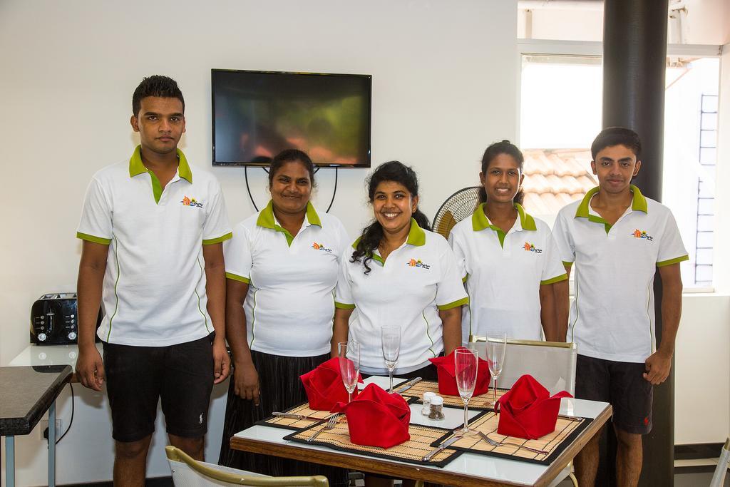 Suriya Arana Bed and Breakfast Negombo Eksteriør billede