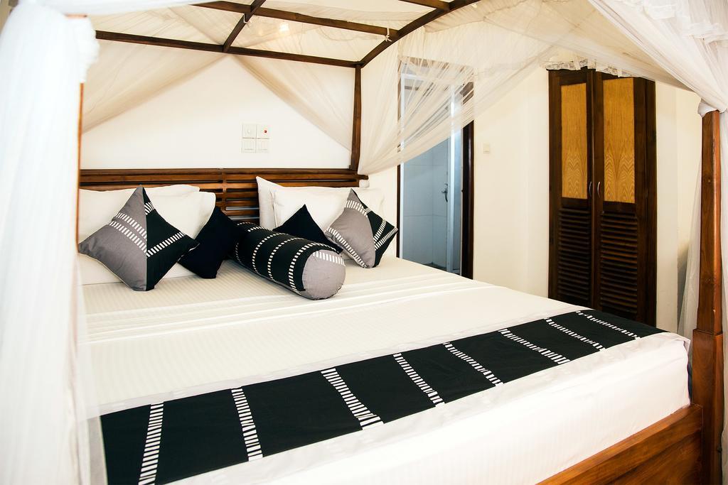 Suriya Arana Bed and Breakfast Negombo Eksteriør billede