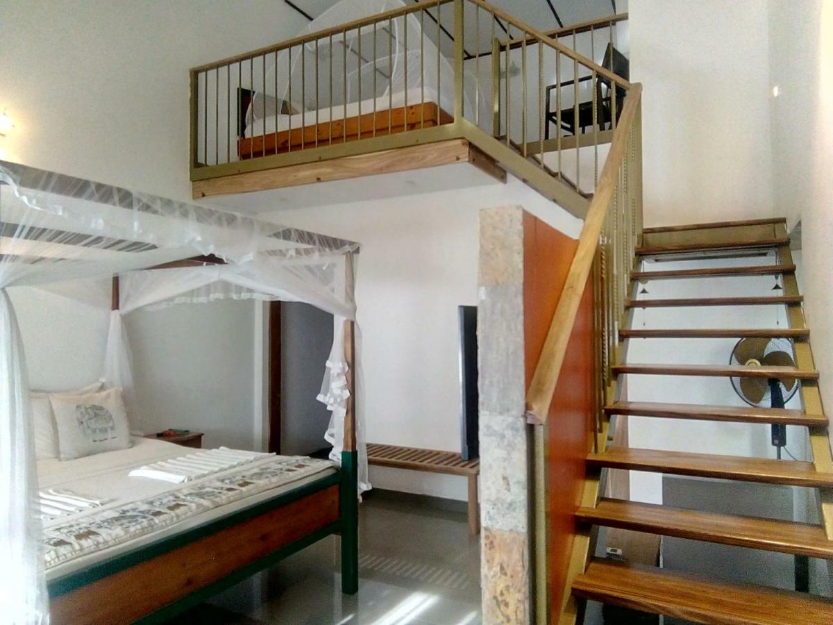 Suriya Arana Bed and Breakfast Negombo Eksteriør billede